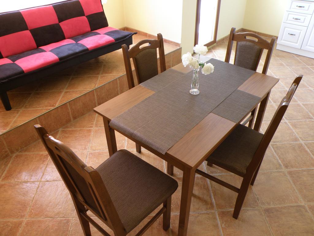 Apartments Kaloyan Veliko Tŭrnovo Exterior foto